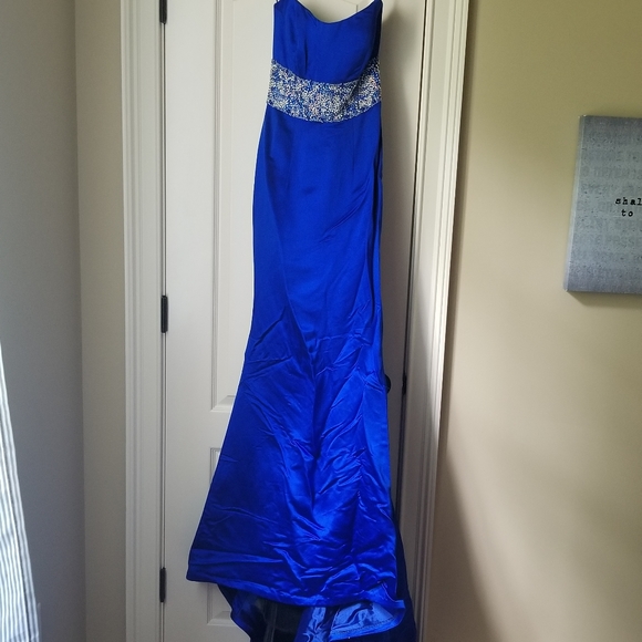 Sherri Hill Couture - Picture 2 of 10